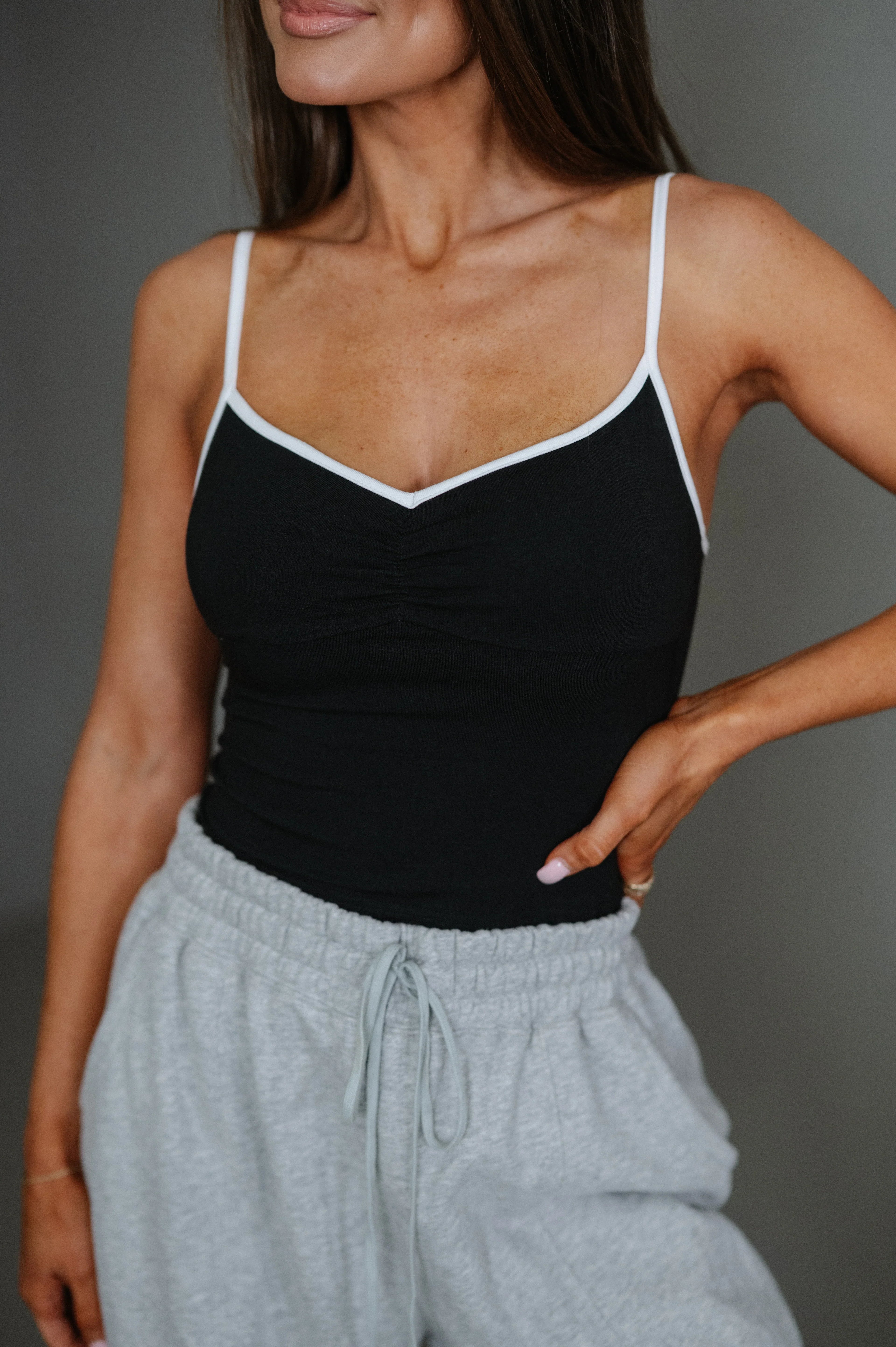 Brooklyn Contrast-Trim Top-Black/White