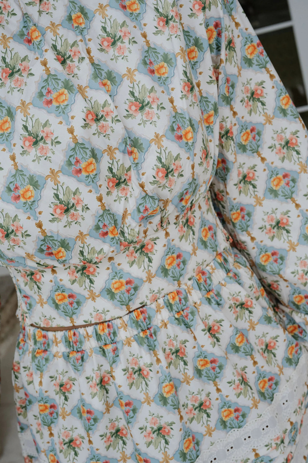 Mallie Skirt Set-Cream Multi