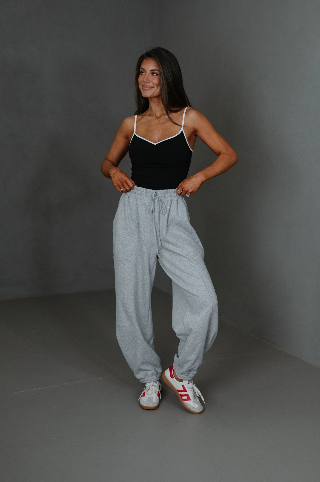 Brooklyn Contrast-Trim Top-Black/White
