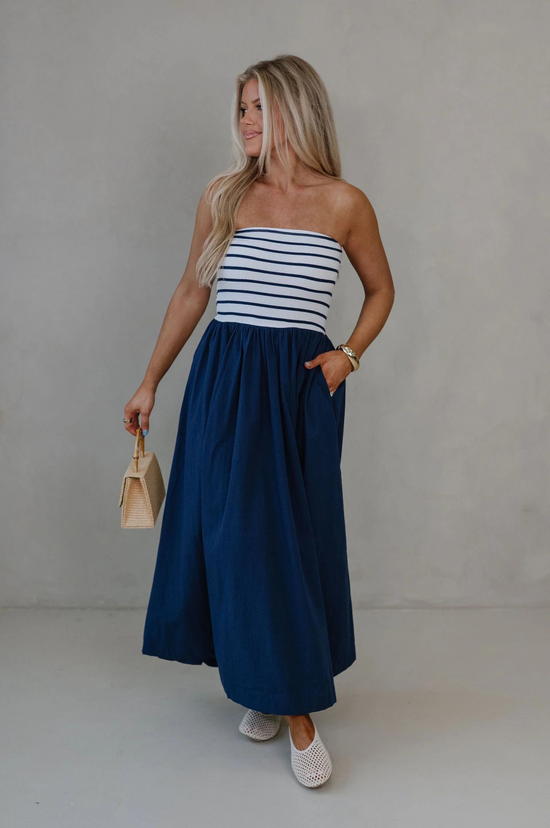 Pennie Flowy Midi Dress-Navy