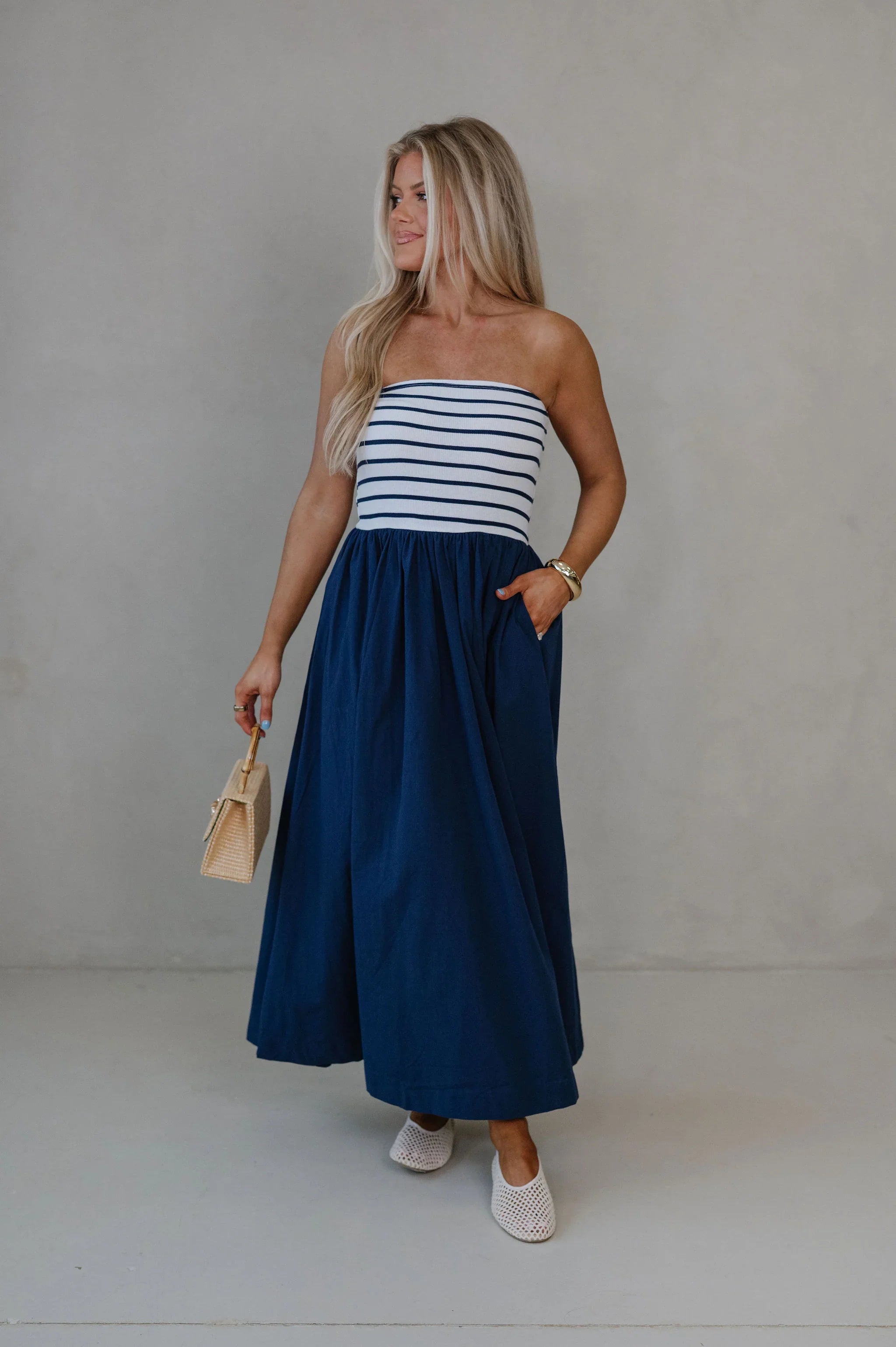 Pennie Flowy Midi Dress-Navy