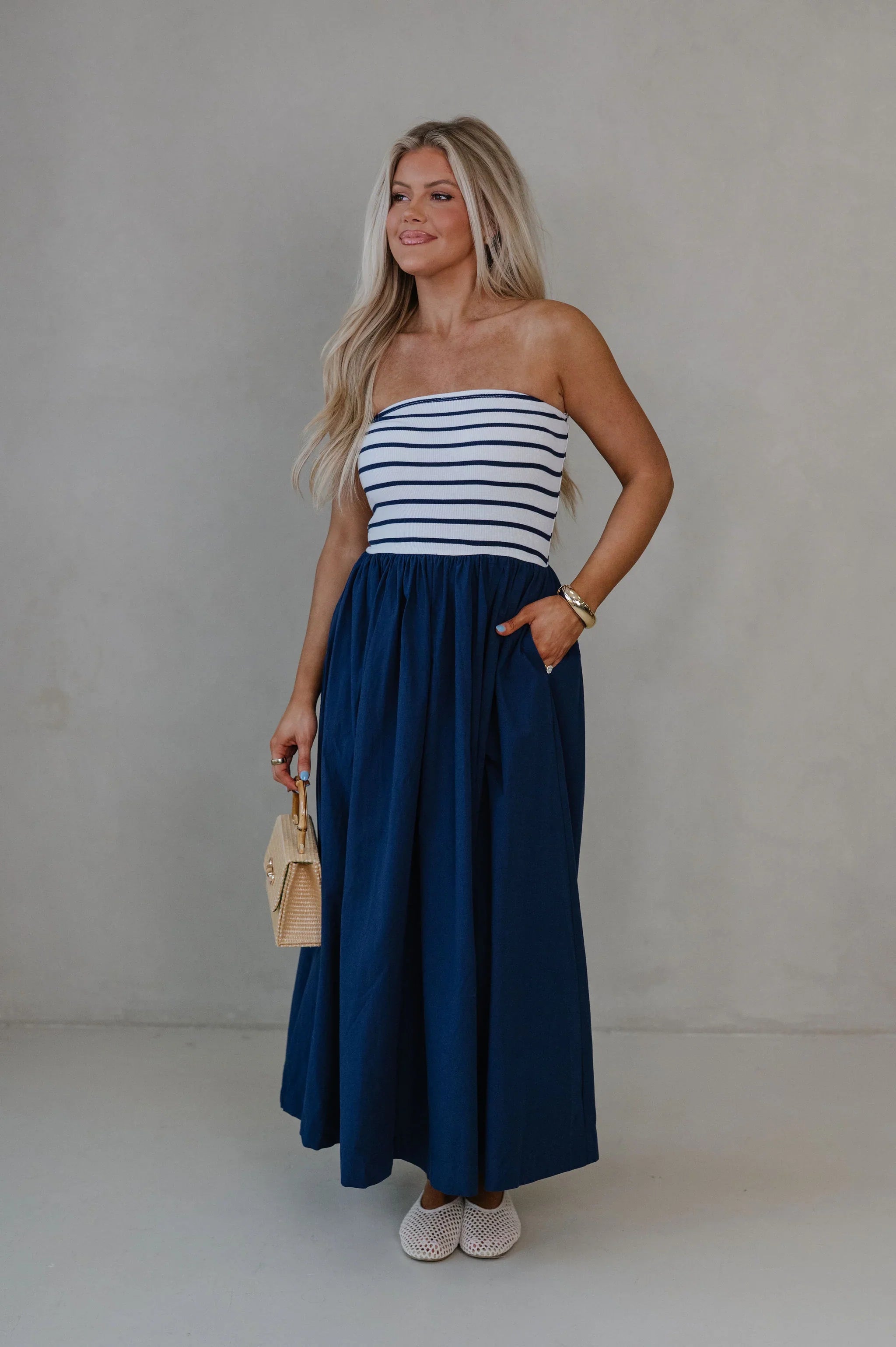Pennie Flowy Midi Dress-Navy
