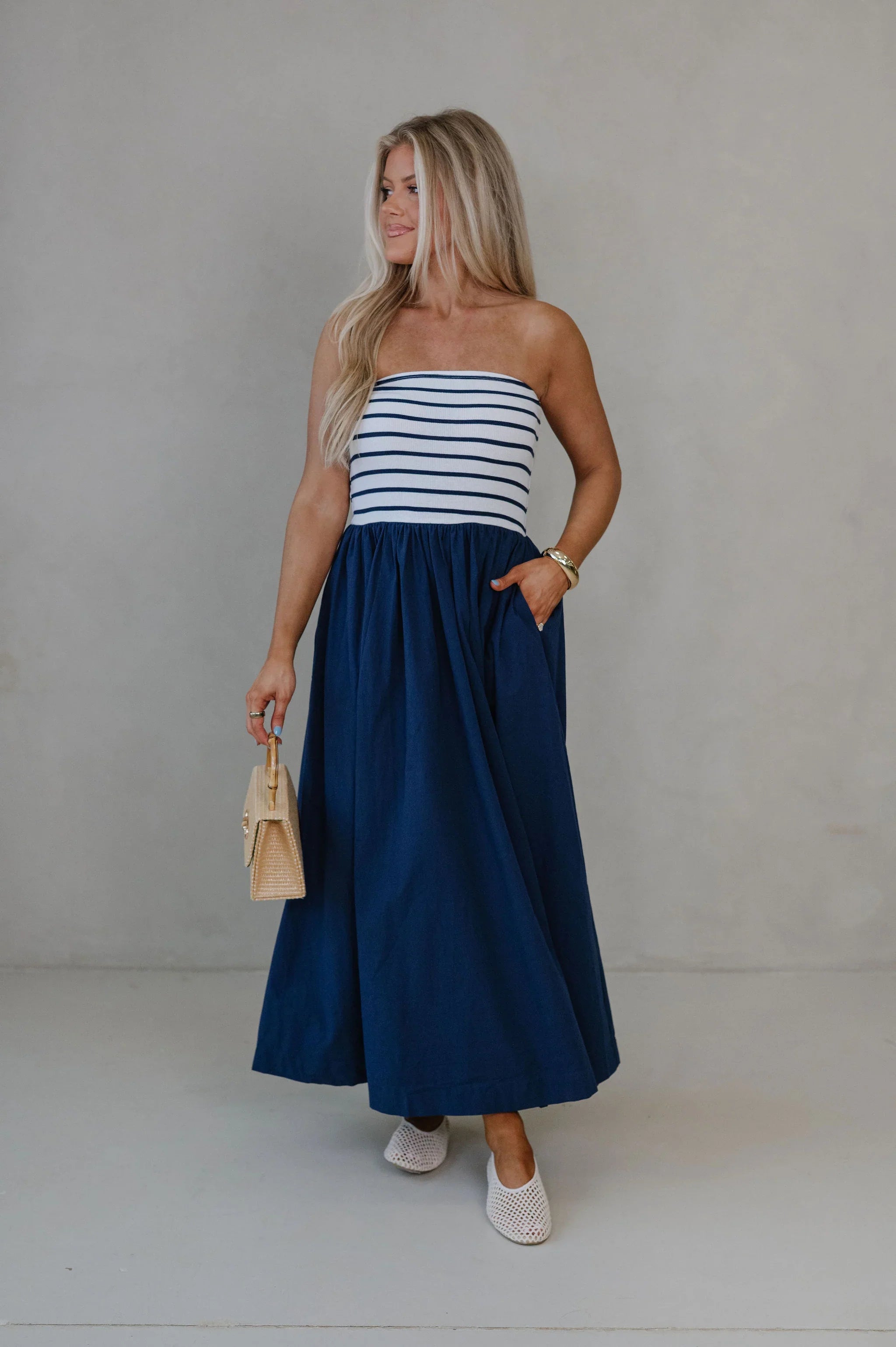 Pennie Flowy Midi Dress-Navy